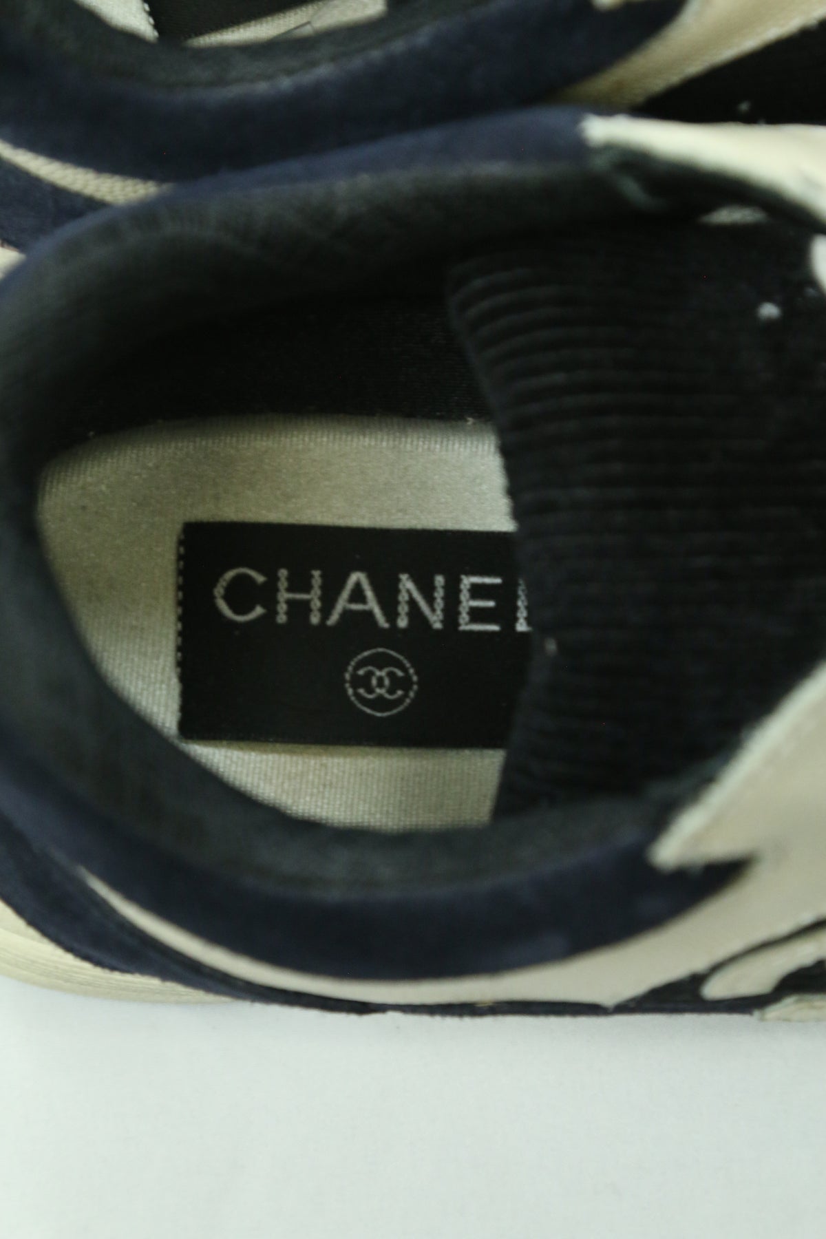 Men's Chanel 2018 Athletic Sneakers Size 9