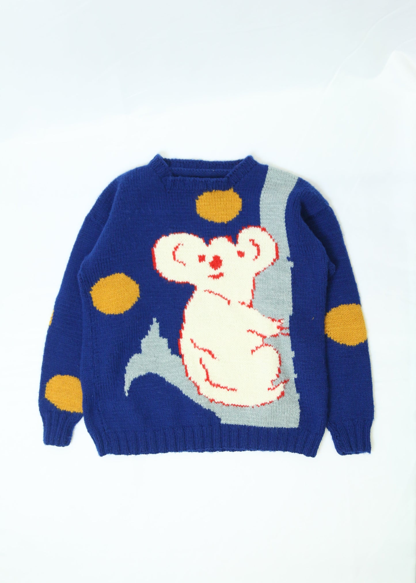 Women's Koala Knit Sweater Size Medium