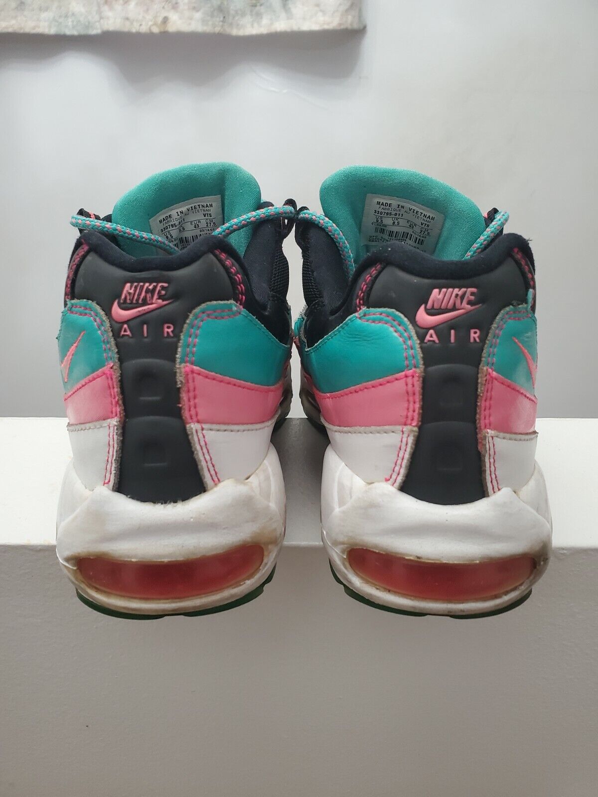 Mens 2008 Nike Air Max 95 Miami Vice Shoes Sneakers Size 9.5US