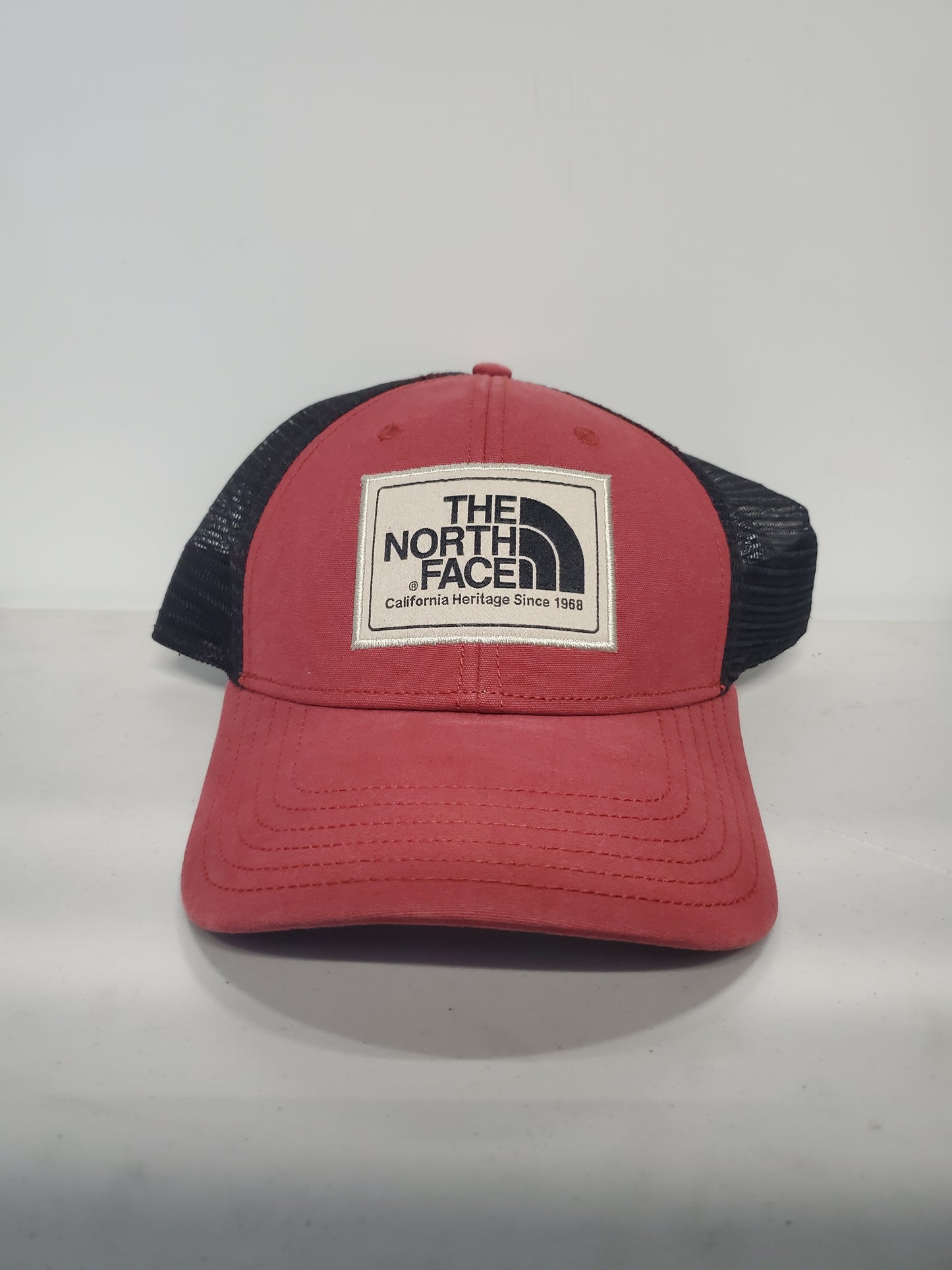 Mens The North Face Trucker Hat Snapback