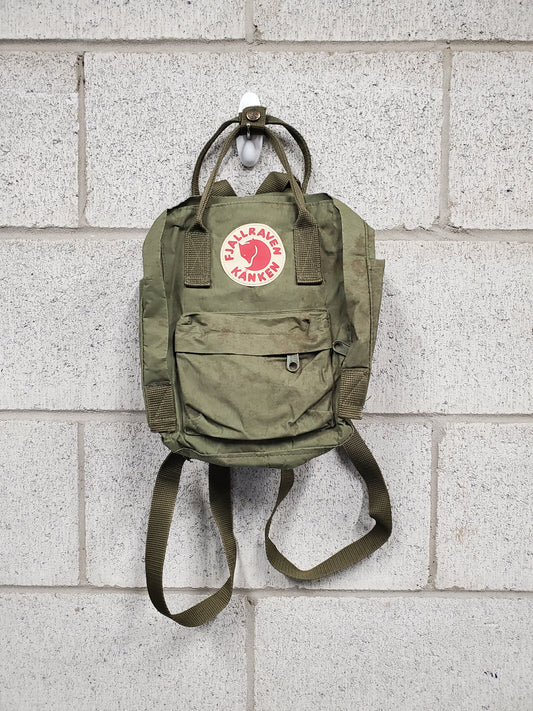 Fjallraven Kanken Mini Backpack