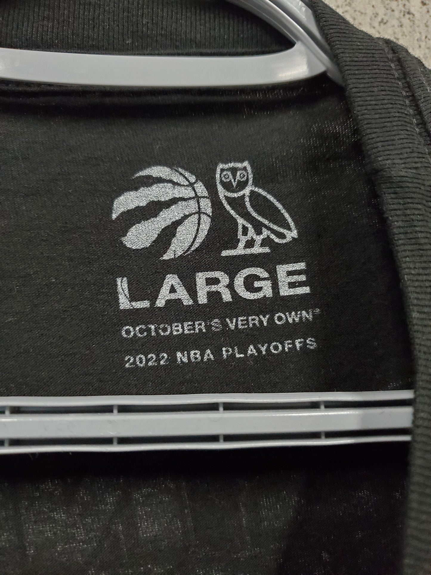 Mens OVO x Toronto Raptors 2022 NBA Playoffs Long Sleeve Shirt Size Large