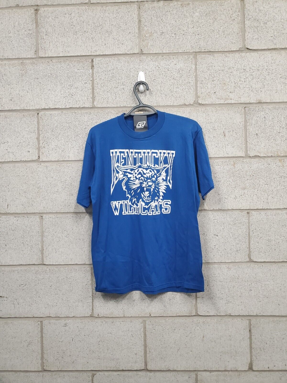 Mens Vintage Kentucky Wildcats Logo 7 T-Shirt Fits Small