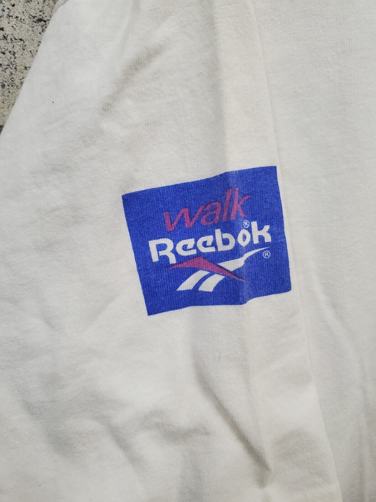 Mens Vintage Reebok T-Shirt Size Large